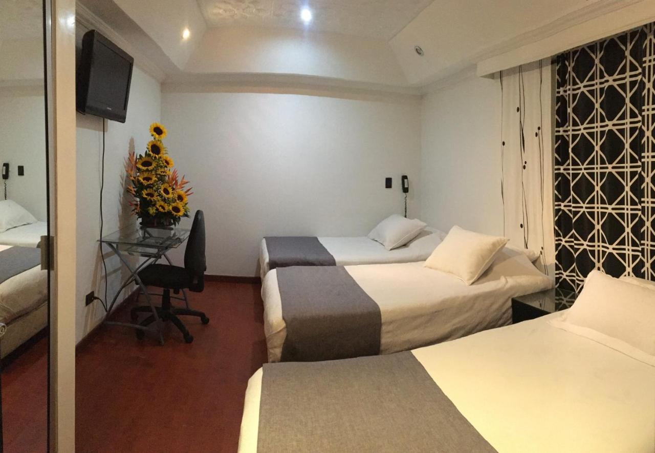 Hotel Ejecutivo Embajada 波哥大 外观 照片