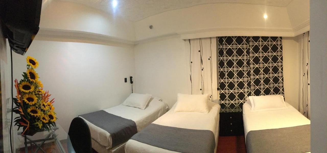 Hotel Ejecutivo Embajada 波哥大 外观 照片