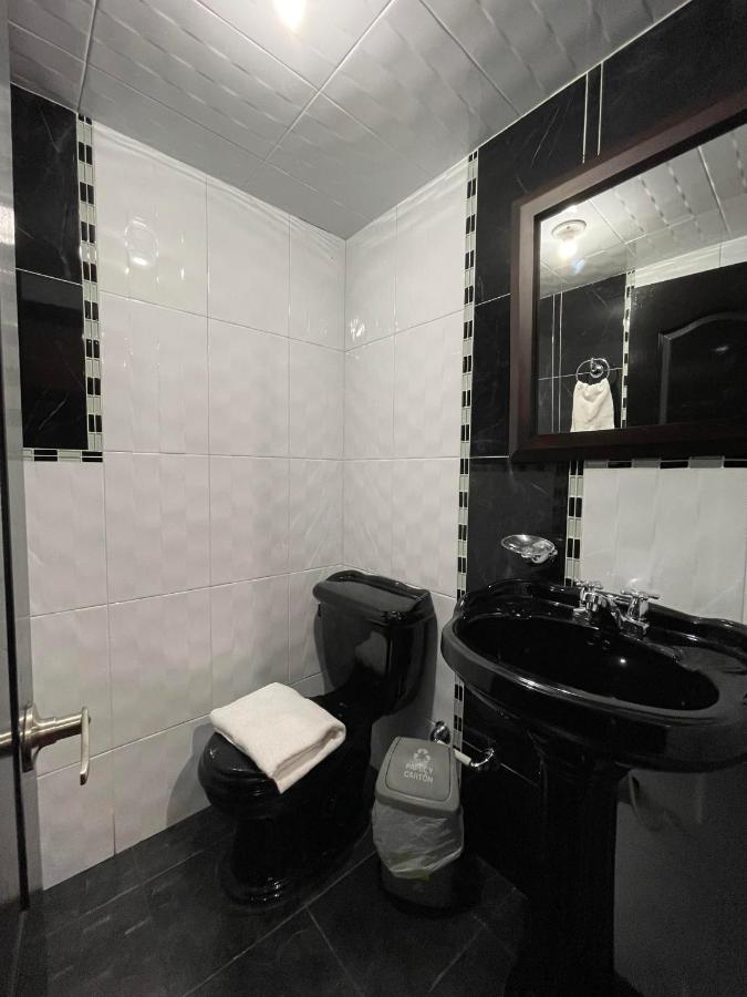 Hotel Ejecutivo Embajada 波哥大 外观 照片