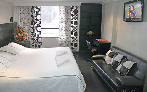 Hotel Ejecutivo Embajada 波哥大 外观 照片